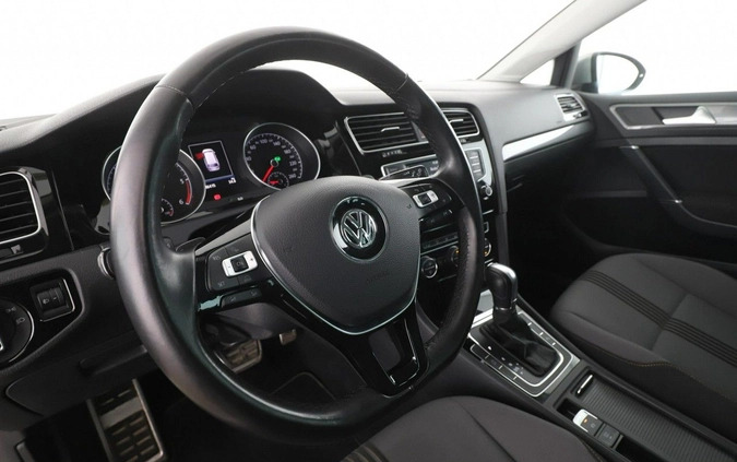 Volkswagen Golf cena 58600 przebieg: 148396, rok produkcji 2017 z Daleszyce małe 379